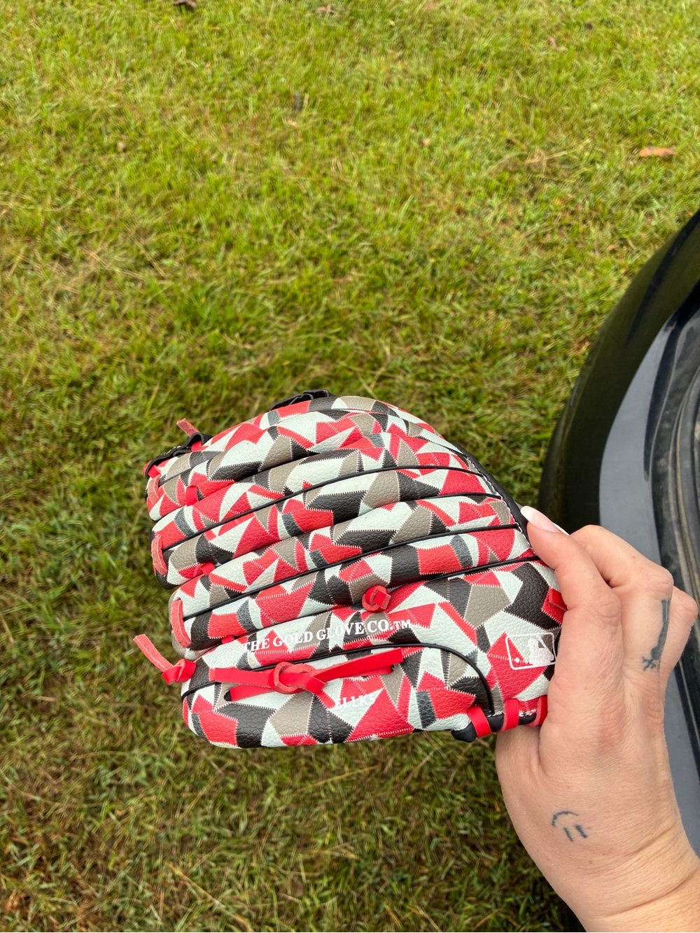 Kids Red Geometric Pattern Baseball Glove
